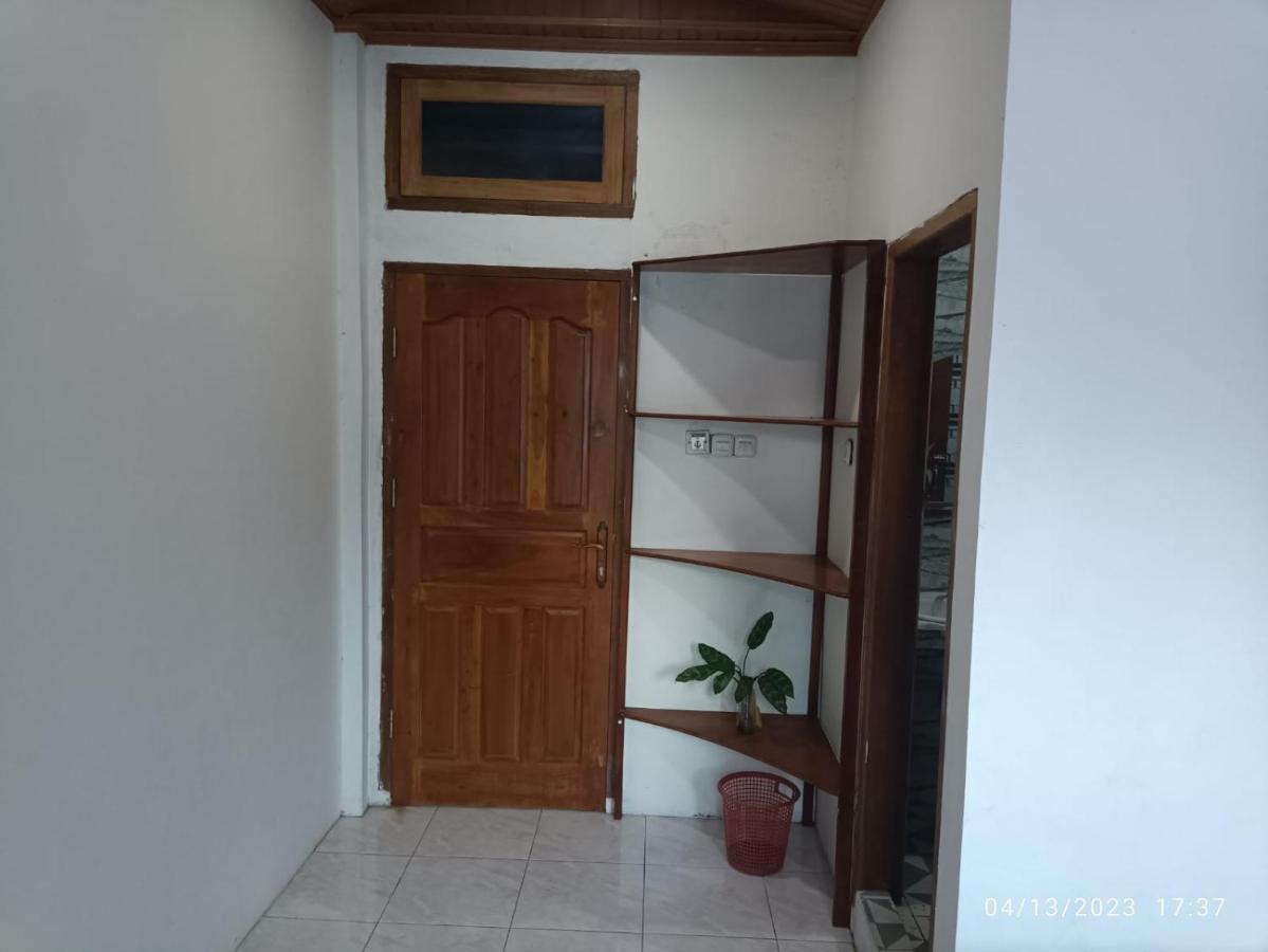Gabelo Guest House Bukittinggi Esterno foto