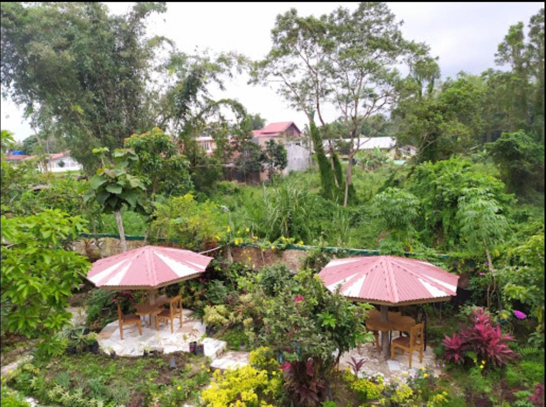 Gabelo Guest House Bukittinggi Esterno foto