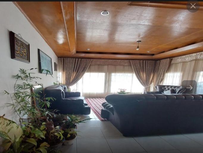 Gabelo Guest House Bukittinggi Esterno foto