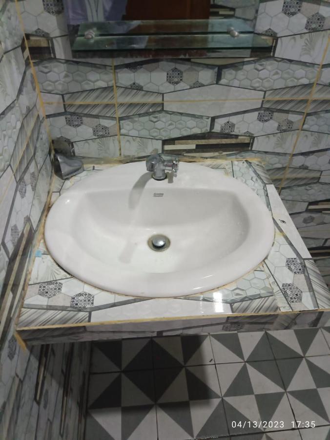 Gabelo Guest House Bukittinggi Esterno foto