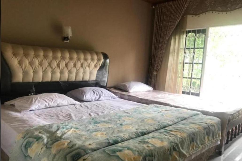 Gabelo Guest House Bukittinggi Esterno foto