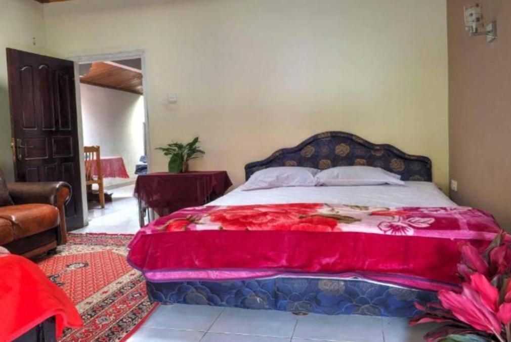 Gabelo Guest House Bukittinggi Esterno foto